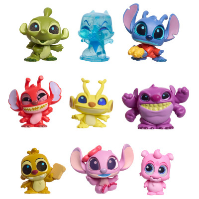 Conjunto de nove bonecos coloridos de personagens de desenho animado com olhos grandes
