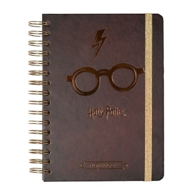Caderno espiral Harry Potter com capa castanha e elástico dourado