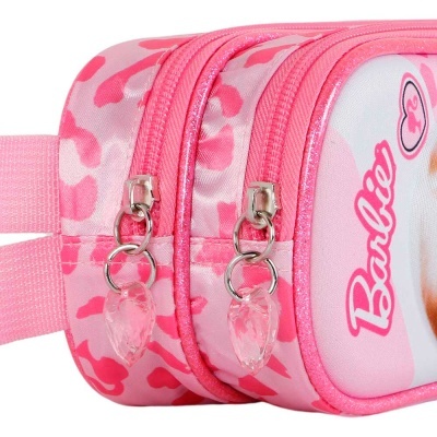 Bolsa rosa Barbie com padrão camuflado e fechos de correr com coração