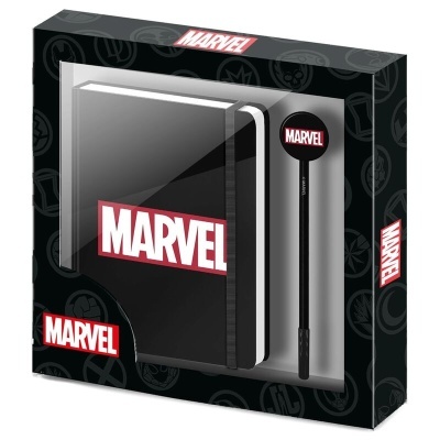 Conjunto diário preto com logo MARVEL e caneta dentro de caixa preta