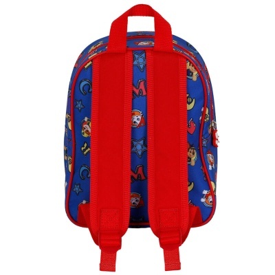 Mochila azul com padrão colorido, alças vermelhas