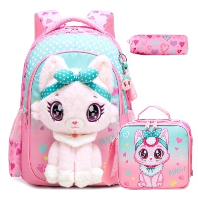 Mochila infantil rosa e verde água com pelúcia de gatinha e acessórios combinando