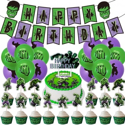 Decoração de festa do Hulk com pendente, balões, bolo e toppers temáticos