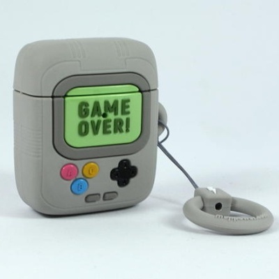 Estojo protetor cinza para auriculares com design retro e texto GAME OVER no ecrã
