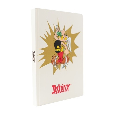 Caderno branco com personagem Astérix colorido na capa e texto Astérix em vermelho.