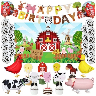 Decoração de festa infantil com tema de quinta e balões de animais.