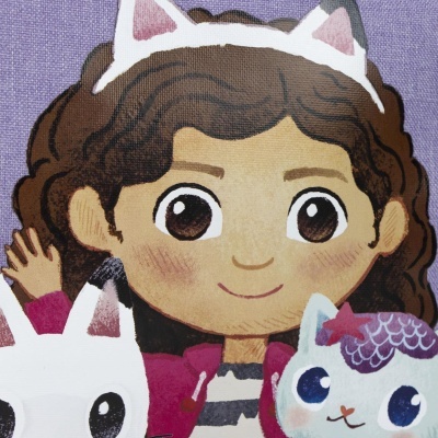 Ilustração de personagem com tiara de gato e pelúcias felinas coloridas
