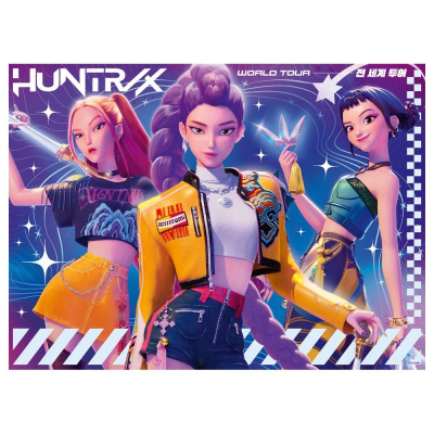 Três personagens femininas estilizadas com roupas coloridas e o texto HUNTRX WORLD TOUR em fundo azul estrelado.