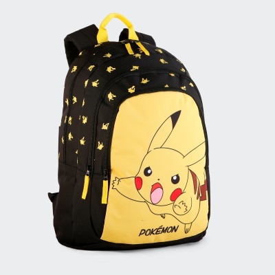 Mochila escolar preta e amarela com estampa de Pikachu do Pokémon