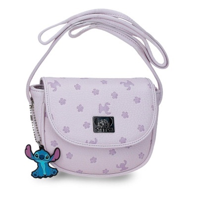 Mala pequena cor-de-rosa clara com padrão de flores e Stitch, fecho com texto STITCH e pendente da personagem