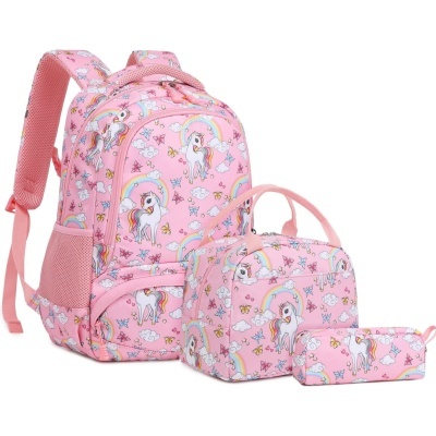 Mochila, lancheira e estojo rosa com padrão de unicórnios, arco-íris, nuvens e estrelas