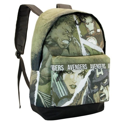 Mochila Avengers com estampa colorida e bolso frontal com texto