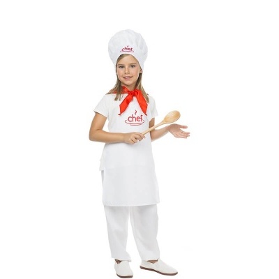 Roupa de cozinheiro infantil branca com avental e touca, lenço vermelho, fundo branco