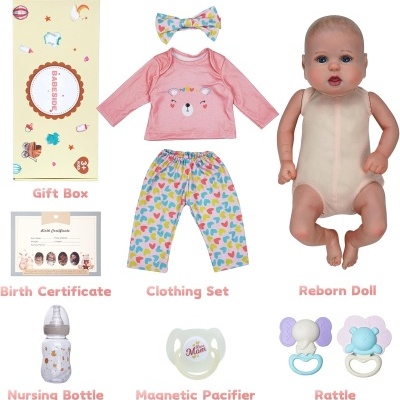 Conjunto de bebé com roupa, boneca reborn, biberão, chupeta, chocalhos, caixa e certificado