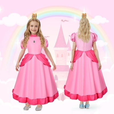 Vestido de princesa cor-de-rosa com coroa e sapatilhas prateadas, vista frontal e traseira