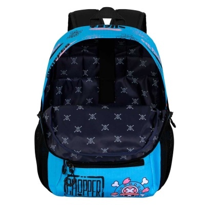 Mochila azul com interior estampado de caveiras e ossos cruzados e fecho frontal
