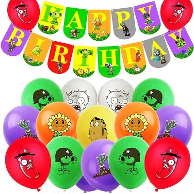 Decoração de aniversário com balões coloridos e bandeirolas HAPPY BIRTHDAY