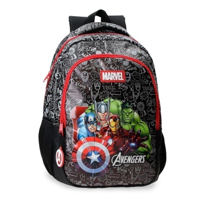 Mochila Avengers preta com detalhes vermelhos e estampado dos super-heróis Capitão América, Thor, Hulk e Homem de Ferro