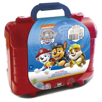 Estojo vermelho de Paw Patrol com pega azul escura e etiqueta colorida com personagens