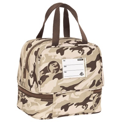 Bolsa camuflada em tons castanhos e bege com duas alças de mão e etiqueta para identificação