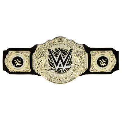 Cinturão de campeão WWE dourado e preto com texto e logotipo