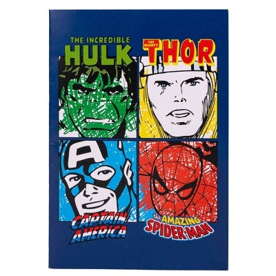 Capa azul com ilustrações de Hulk, Thor, Capitão América e Homem-Aranha em estilo banda desenhada