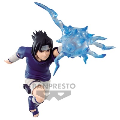 Figura colecionável do personagem Sasuke Uchiha do anime Naruto em pose com energia azul
