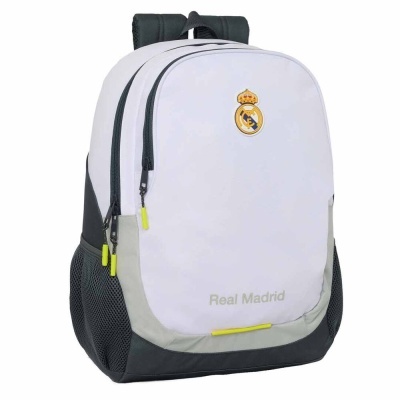 Mochila branca com emblema do Real Madrid e texto 'Real Madrid' em bege