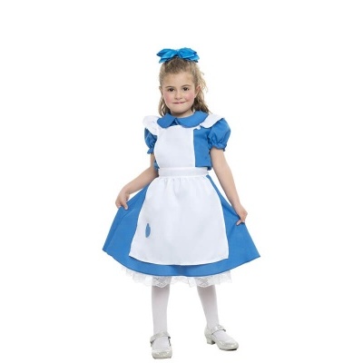 Menina com vestido azul e avental branco em fundo branco