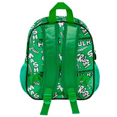 Mochila verde com texto de padrão em branco e preto, alças acolchoadas e bolsos laterais de malha