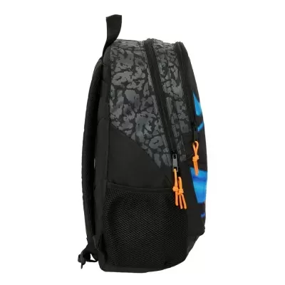 Mochila preta com zíperes e bolso lateral em tecido de rede