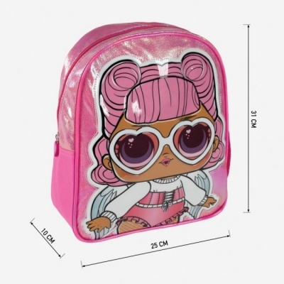 Mochila rosa com ilustração de boneca e acabamento brilhante