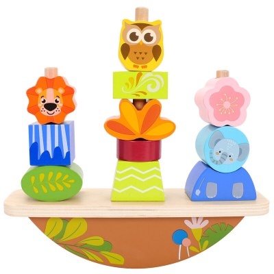 Brinquedo de madeira colorido para empilhar com figuras de animais e flores