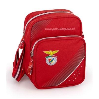 Mala de ombro vermelha com símbolo do SL Benfica e padrão diagonal cinzento