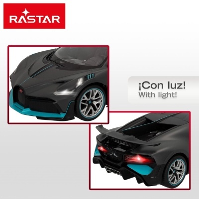 Carro de brinquedo Bugatti Divo preto e azul com luzes da marca RASTAR