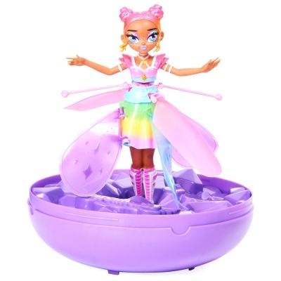 Boneca colorida com asas em base lilás redonda