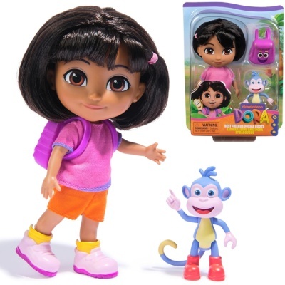 Boneca Dora com mochila roxa e figura de macaco Boots com botas vermelhas