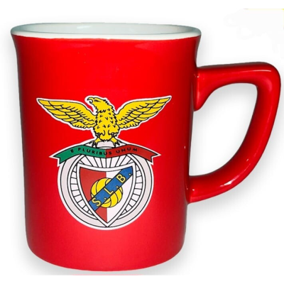 Caneca vermelha com emblema do Benfica em cerâmica