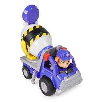 Brinquedo veículo misturadora de cimento azul com figura humana no banco do condutor