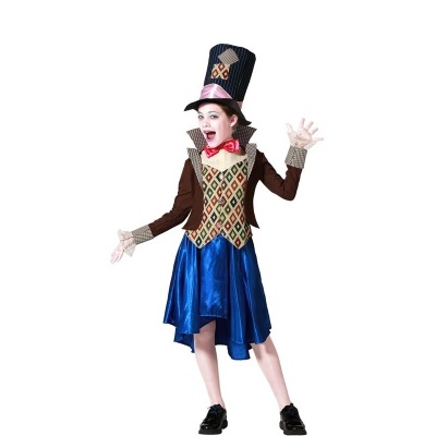 Fantasia infantil colorida com chapéu alto, casaco e saia azul