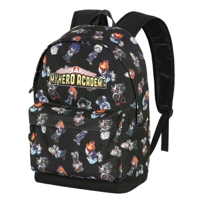Mochila preta com padrão de personagens do My Hero Academia e bolso frontal
