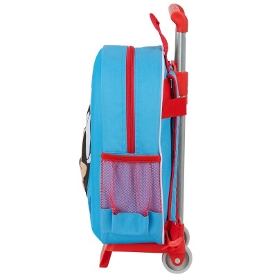 Mala de criança azul com detalhes vermelhos e rodas vista lateral