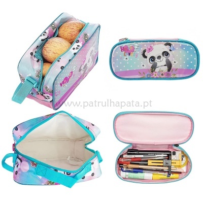 Quatro estojos com padrão de panda em azul, lilás e rosa, dois abertos mostrando interior e conteúdo