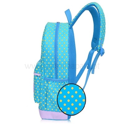 Mochila azul com bolinhas amarelas e base rosa