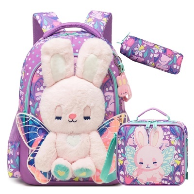 Mochila, estojo e lancheira roxos com padrão floral e coelho cor-de-rosa