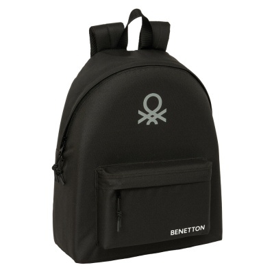 Mochila preta com bolso e logótipo da Benetton