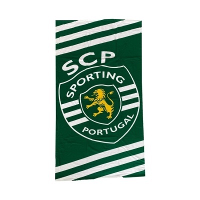 Toalha verde e branca com emblema do Sporting Clube de Portugal