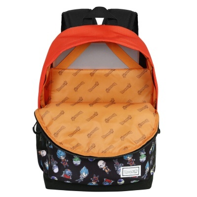 Mochila preta e laranja com padrão de personagens e interior alaranjado