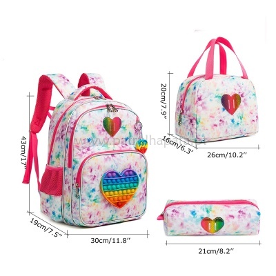 Conjunto escolar com mochila, estojo e saco de mão coloridos e corações pop it