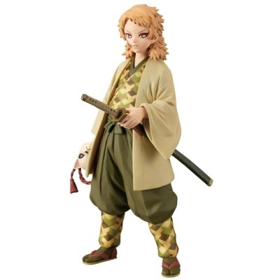 Figura anime com quimono verde e amarelo e espada